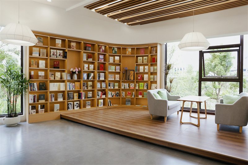 12.獨秀書(shū)房·福泉店內景圖.jpg