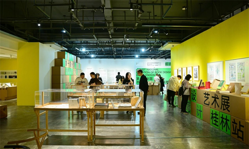 展覽現場(chǎng)3.jpg