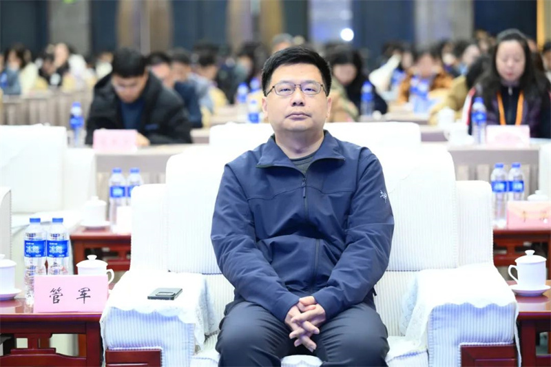 中央宣傳部版權管理局社會(huì )服務(wù)處副處長(cháng)、一級調研員管軍.jpg