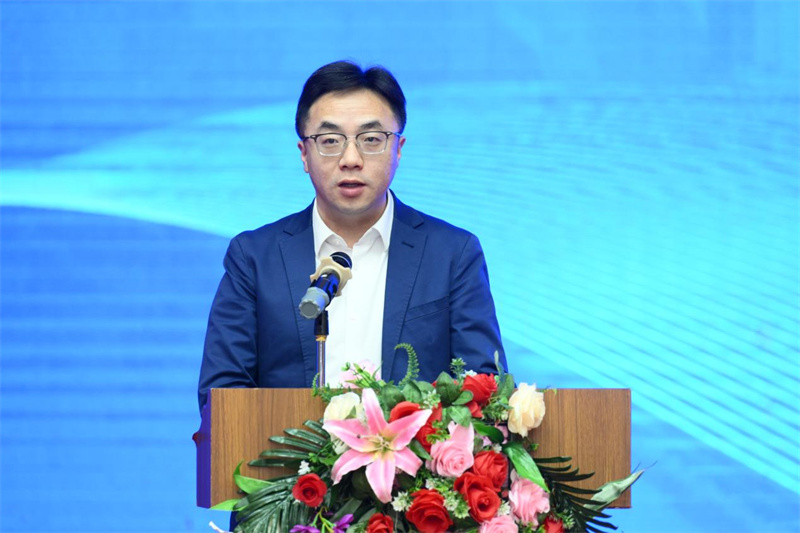 外文出版社副社長(cháng)賈秋雅發(fā)表主題講話(huà).jpg