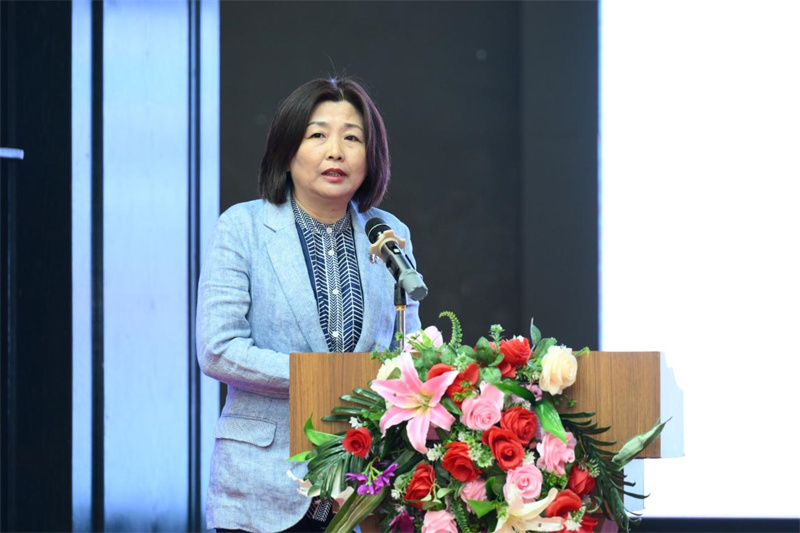 人民美術(shù)出版社副總編輯王遠發(fā)表講話(huà).jpg