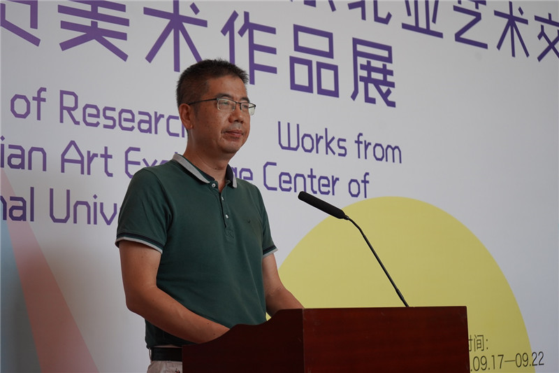 4.廣西師范大學(xué)出版社集團總裁姜革文致辭（邱天宇攝）.JPG