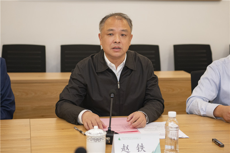 校黨委副書(shū)記趙鐵講話(huà).jpg